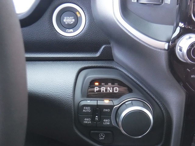 2025 Ram 1500 Big Horn photo 15