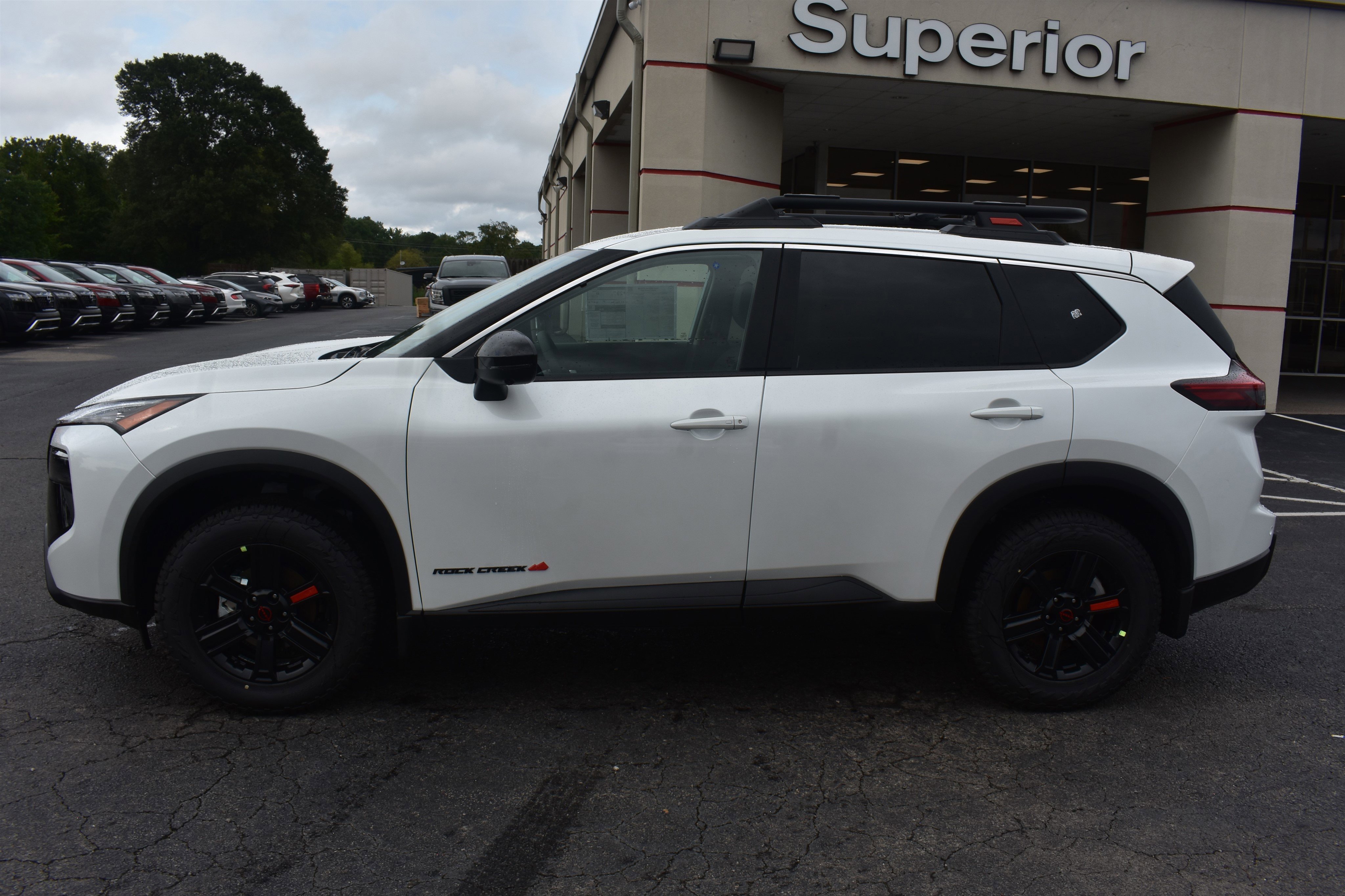 2026 Nissan Rogue SV photo 6