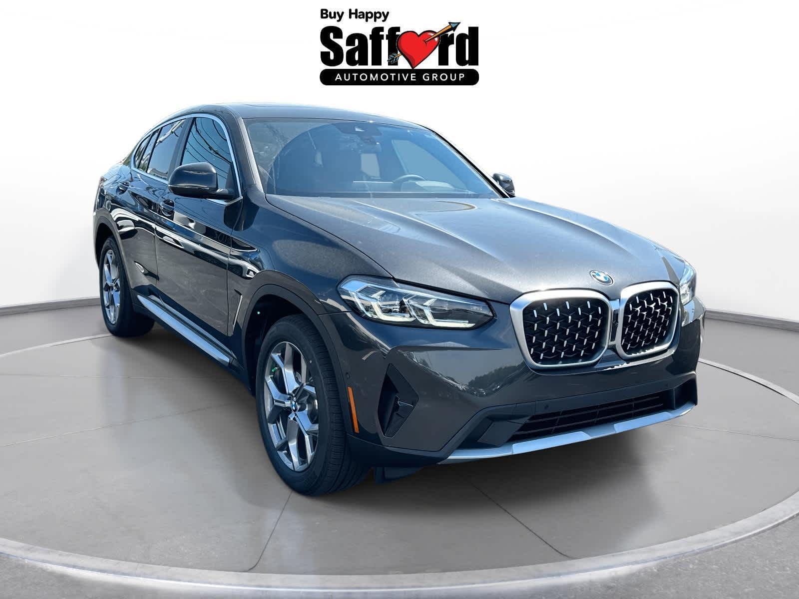 2025 BMW X4 30i's photo