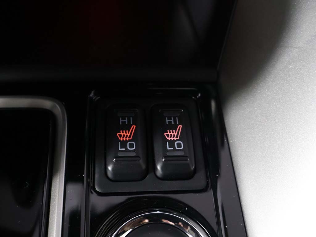 2026 Mitsubishi Eclipse Cross SEL photo 46