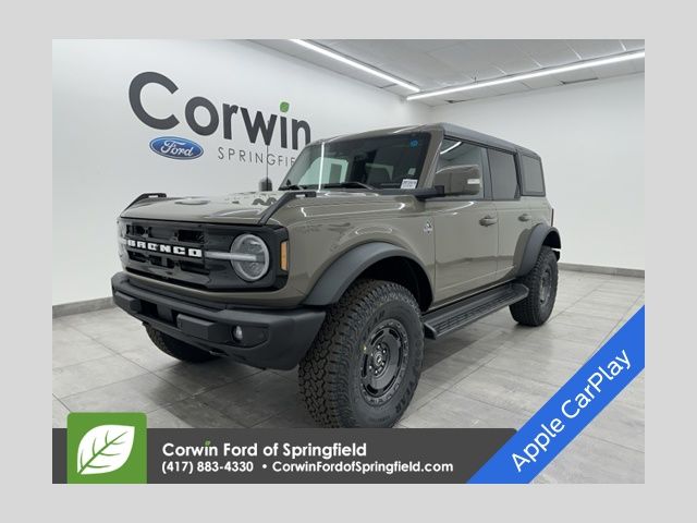 2025 Ford Bronco 4-Door Outer Banks's photo