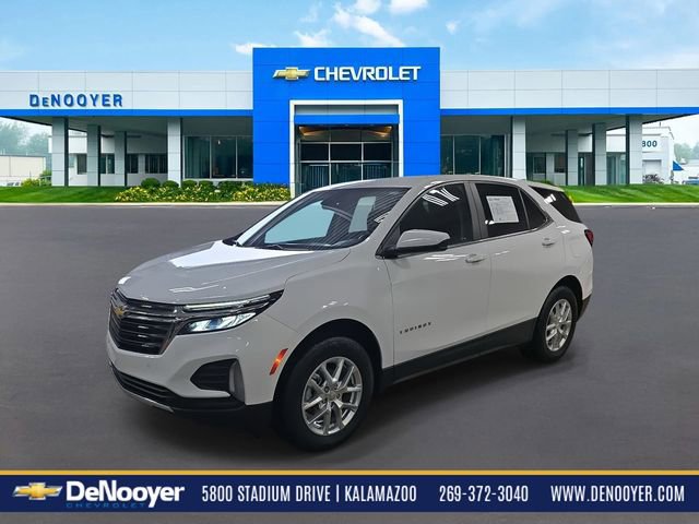 2022 Chevrolet Equinox LT's photo