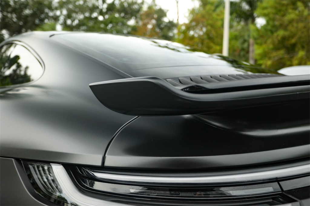 2022 Porsche 911 Turbo S photo 16