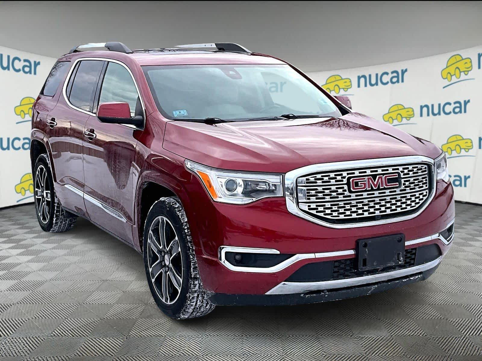 2019 GMC Acadia Denali's photo