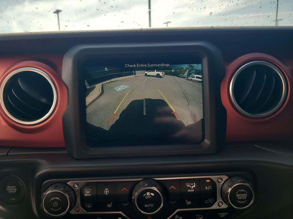 2018 Jeep Wrangler Unlimited Rubicon photo 17