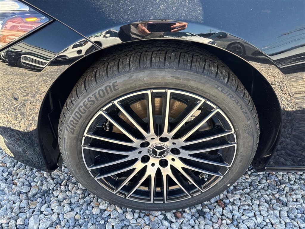 2025 Mercedes Benz C 300 photo 3