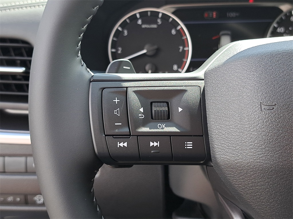 2026 Nissan Rogue SV photo 24