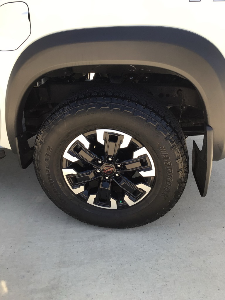 2023 Nissan Frontier Crew Cab PRO-4X photo 20
