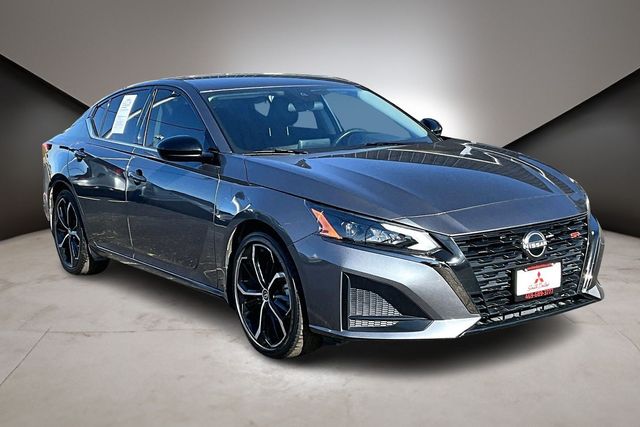 Used 2024 Nissan Altima SR with VIN 1N4BL4CV8RN397302 for sale in White Settlement, TX