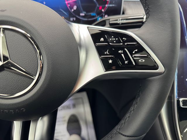 2025 Mercedes Benz GLC 300 photo 17