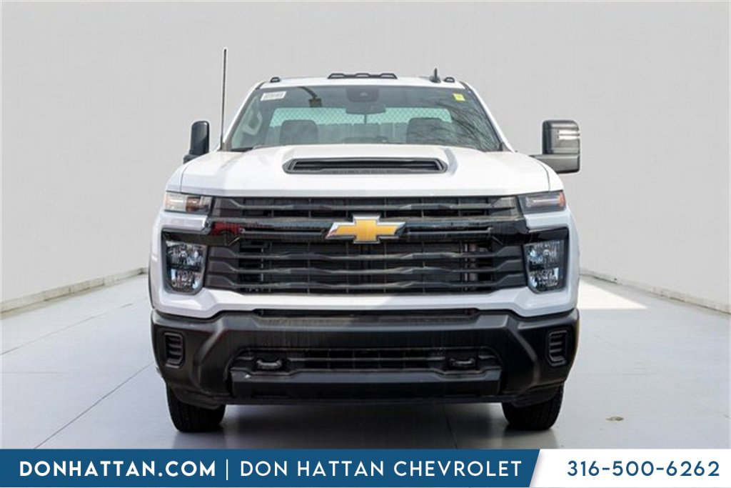 2025 Chevrolet Silverado HD WT's photo