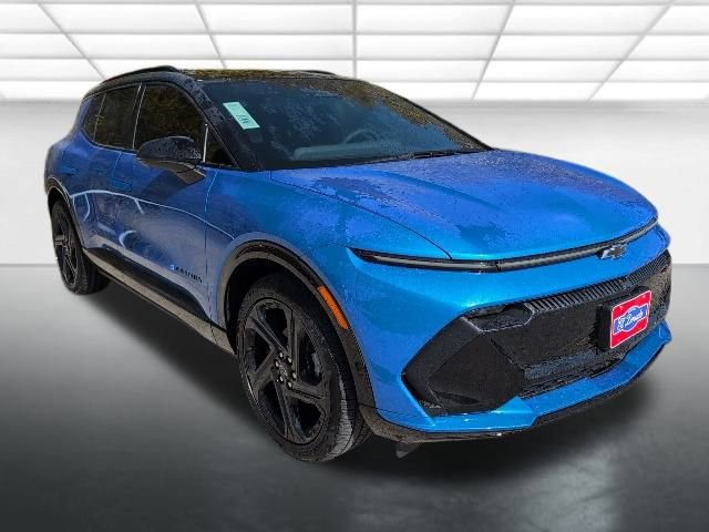 2026 Chevrolet Equinox EV RS's photo