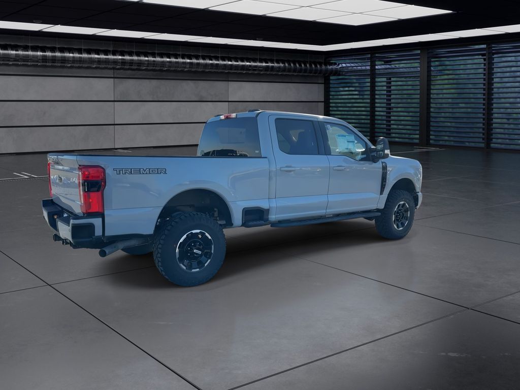2025 Ford F-350 XLT photo 8