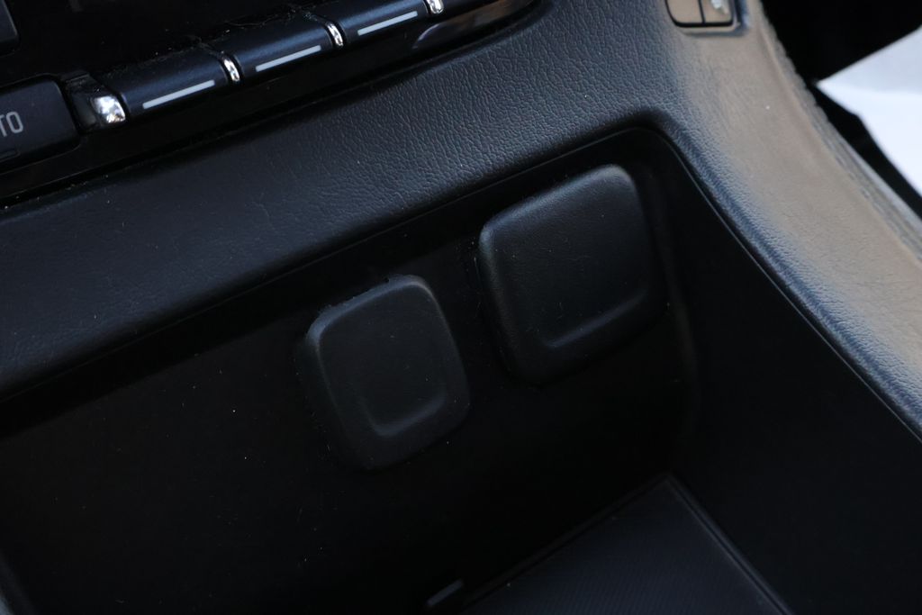 2019 Gmc Yukon SLT photo 29