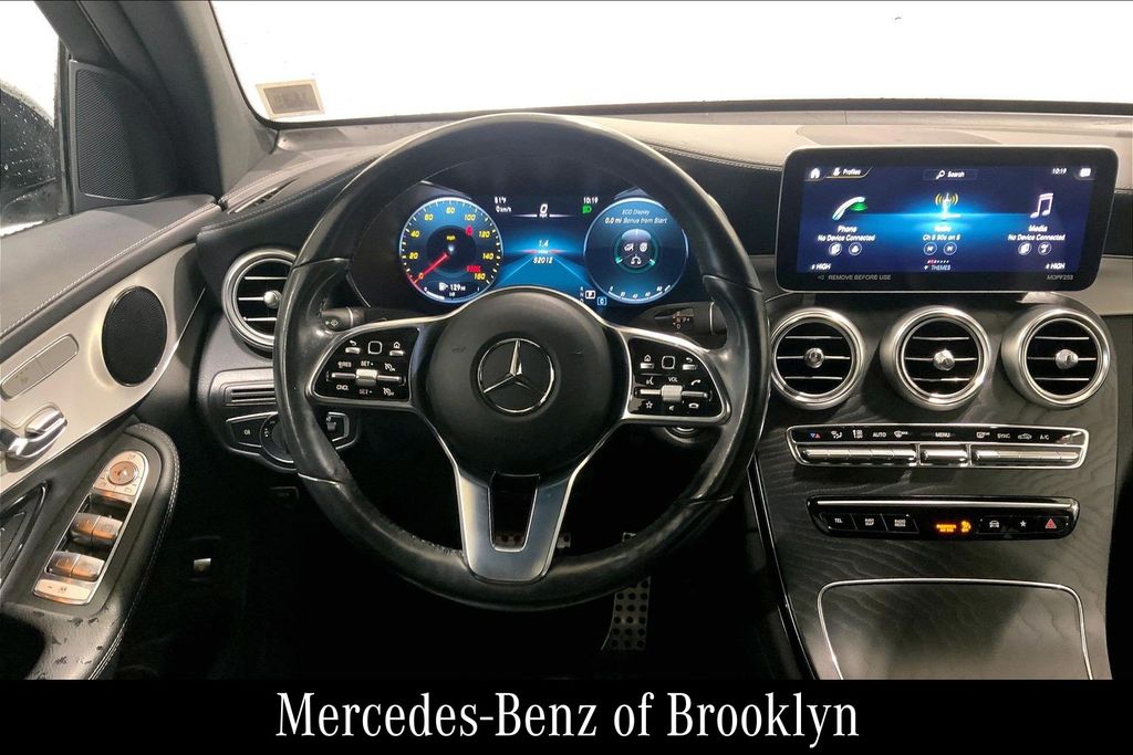 2023 Mercedes Benz GLC 300 Coupe 4MATIC photo 4