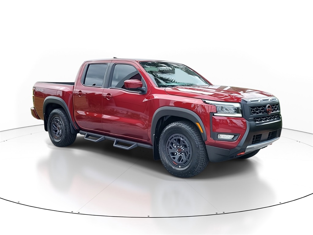 2025 Nissan Frontier PRO-X photo 2
