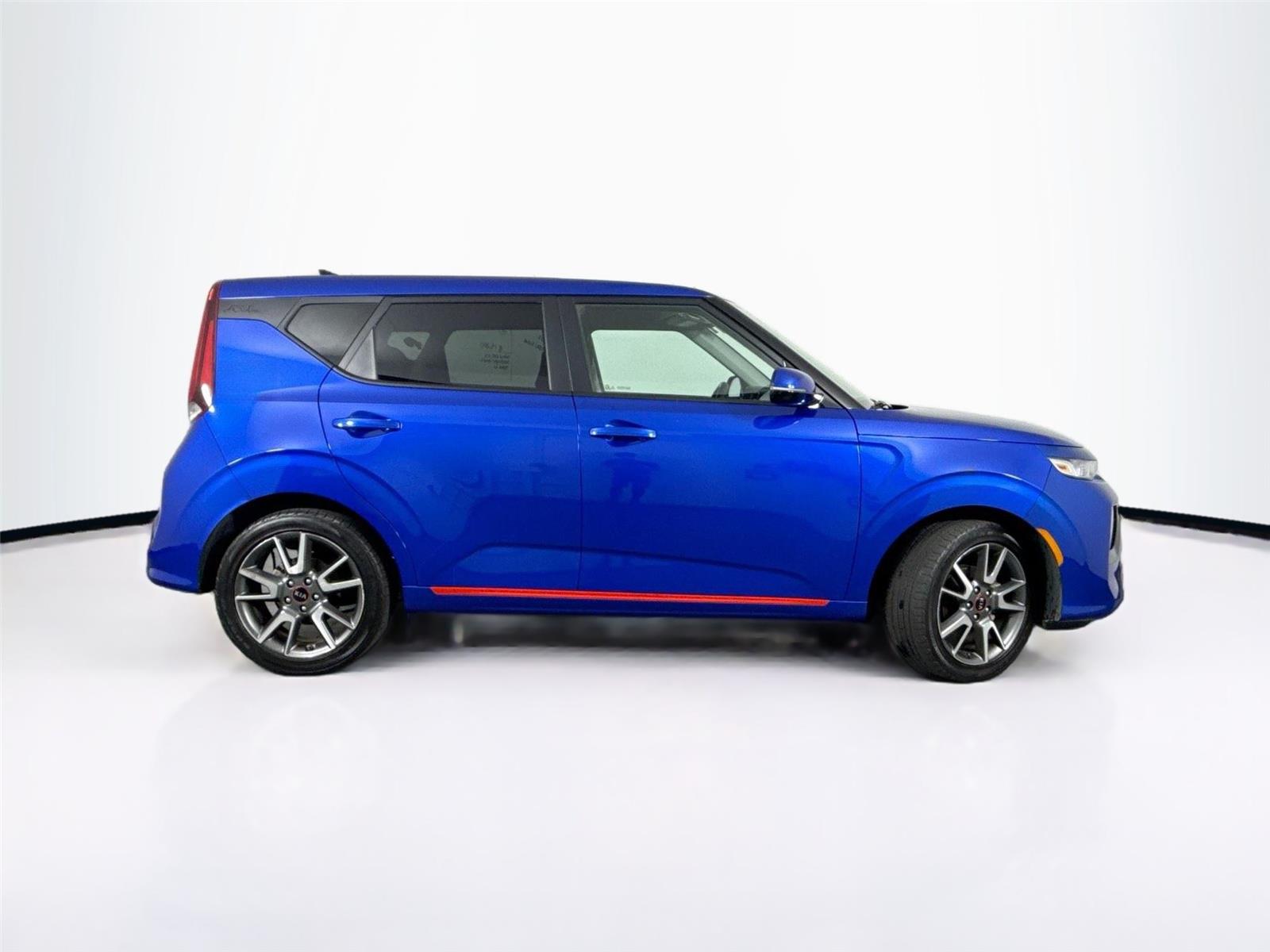 2021 Kia Soul GT-Line photo 5