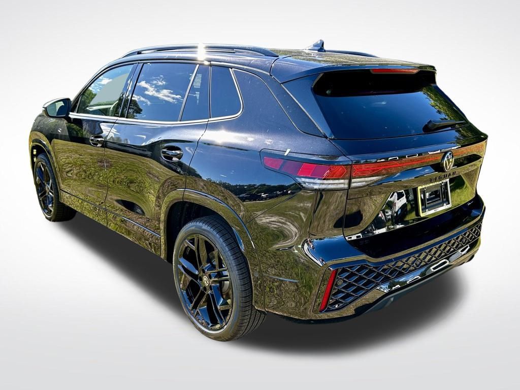 2026 Volkswagen Tiguan SE R-Line Black photo 3