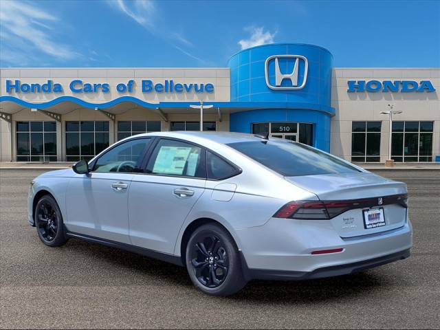 2025 Honda Accord SE photo 3