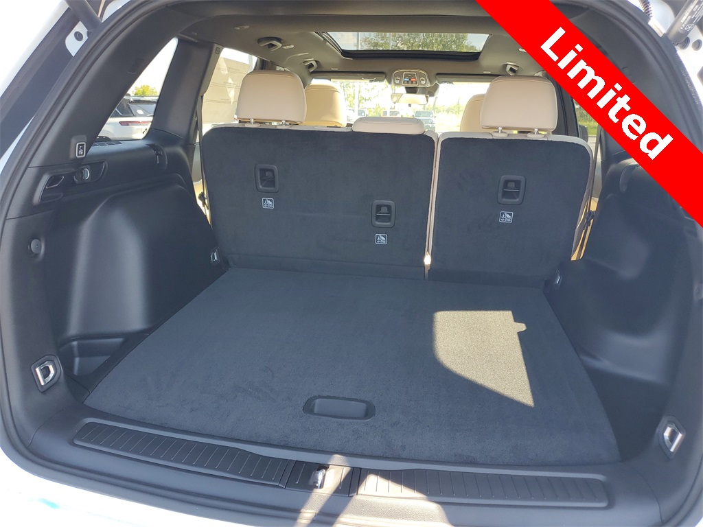 2025 Jeep Grand Cherokee Limited photo 4