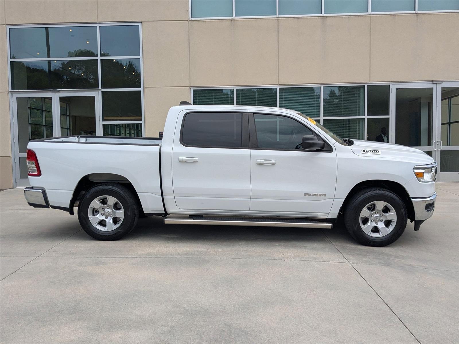 2022 Ram 1500 Big Horn photo 4