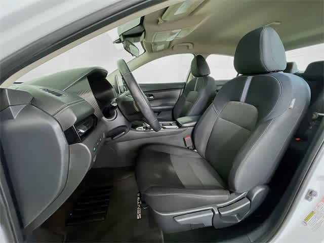 2021 Nissan Sentra SV photo 18