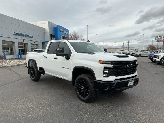 2026 Chevrolet Silverado 2500HD Custom's photo