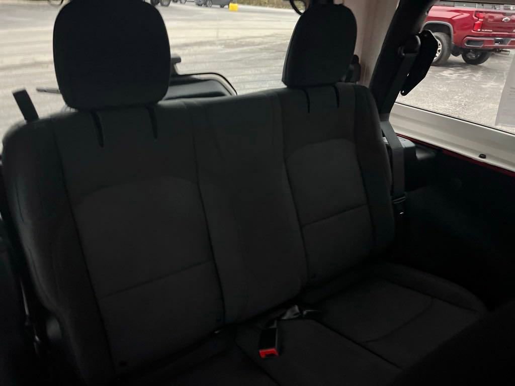 2021 Jeep Wrangler Sport photo 18