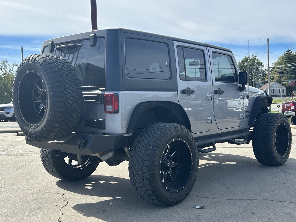 2015 Jeep Wrangler Unlimited Sport photo 3