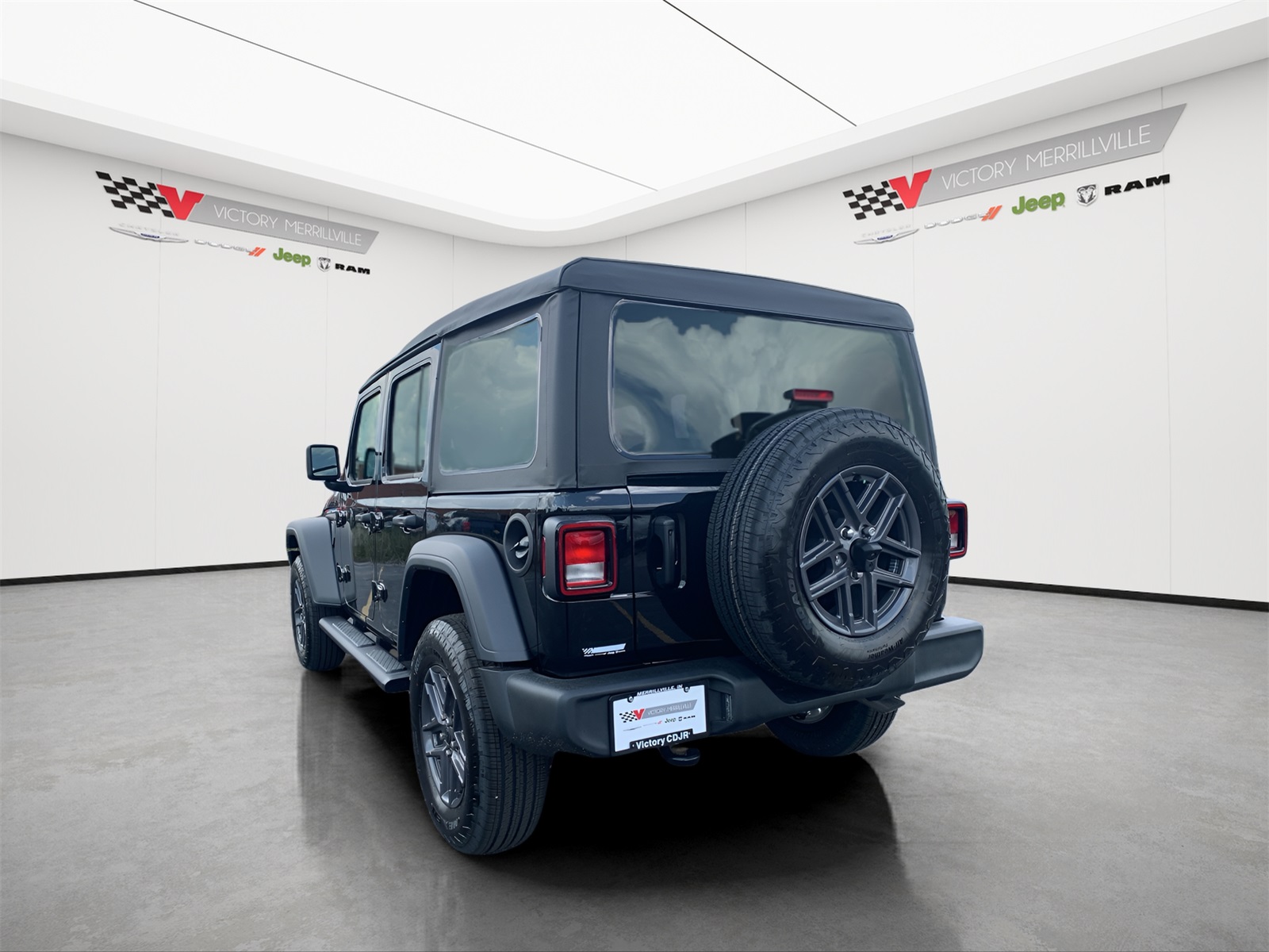 2025 Jeep Wrangler Sport S photo 3