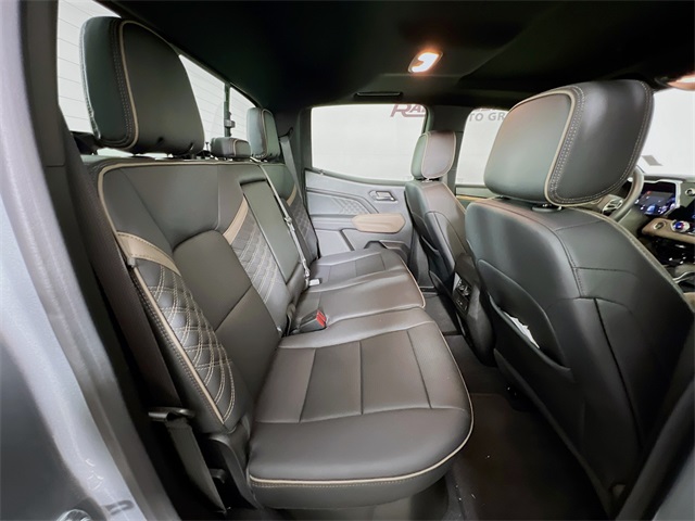 2024 Gmc Canyon Denali photo 36
