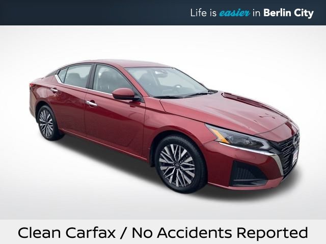 2023 Nissan Altima SV