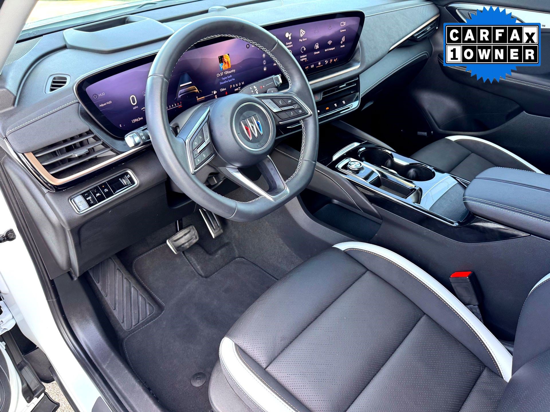 2025 Buick Envision Sport Touring photo 13
