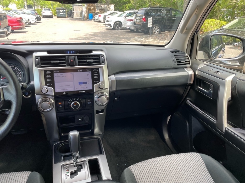 2024 Toyota 4Runner SR5 photo 5