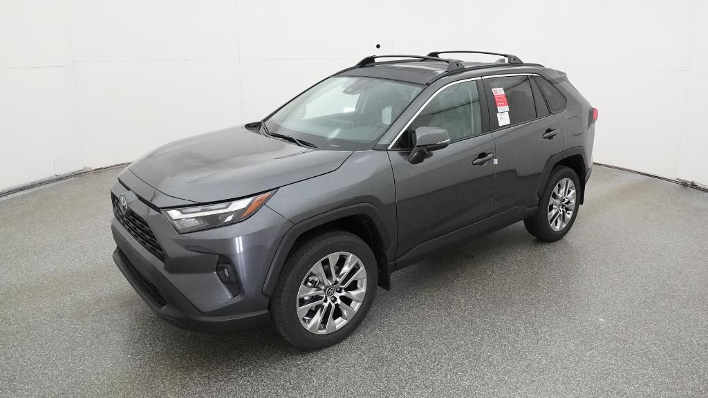 2025 Toyota RAV4 XLE Premium's photo