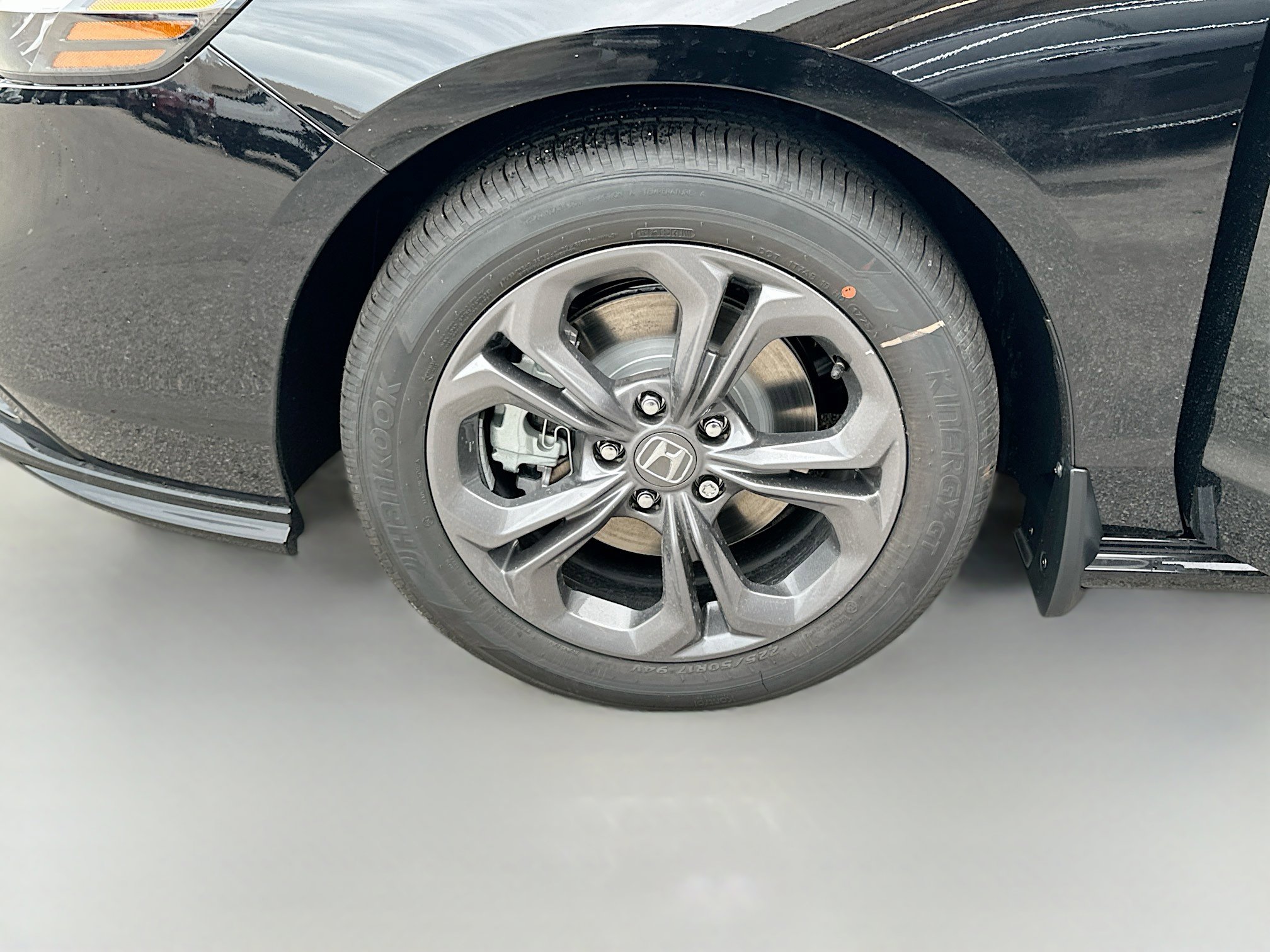 2025 Honda Accord Hybrid EX-L photo 24