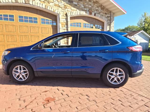 2023 Ford Edge SEL photo 6