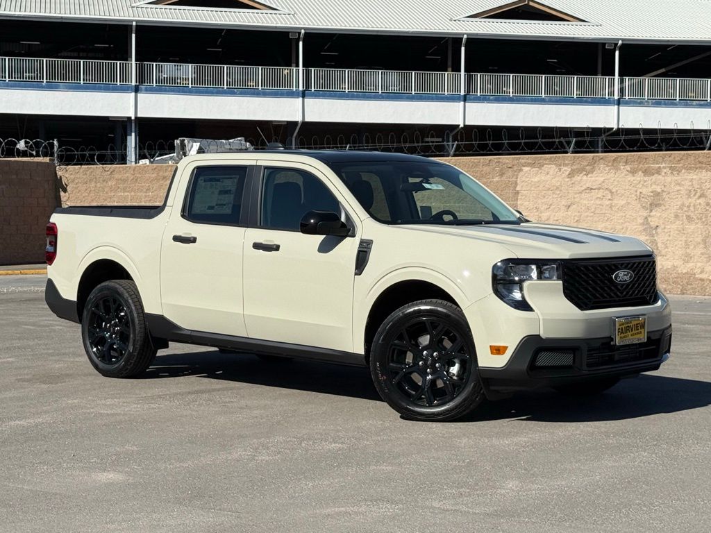 2025 Ford Maverick XLT's photo