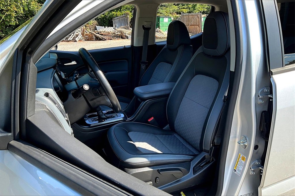 2018 Chevrolet Colorado Z71 photo 21