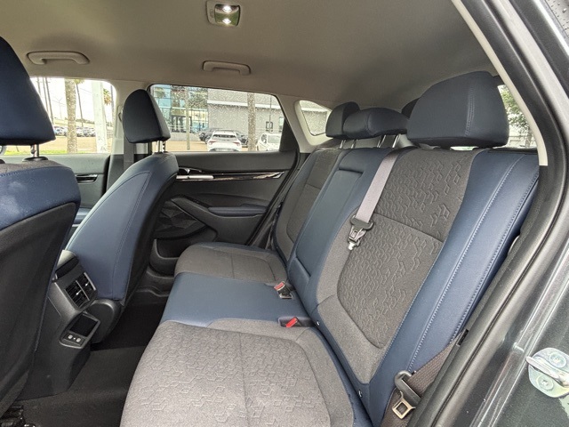2024 Kia Seltos S photo 11