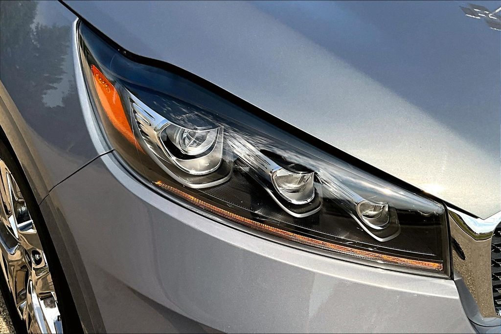 2019 Kia Sorento SX Limited photo 25