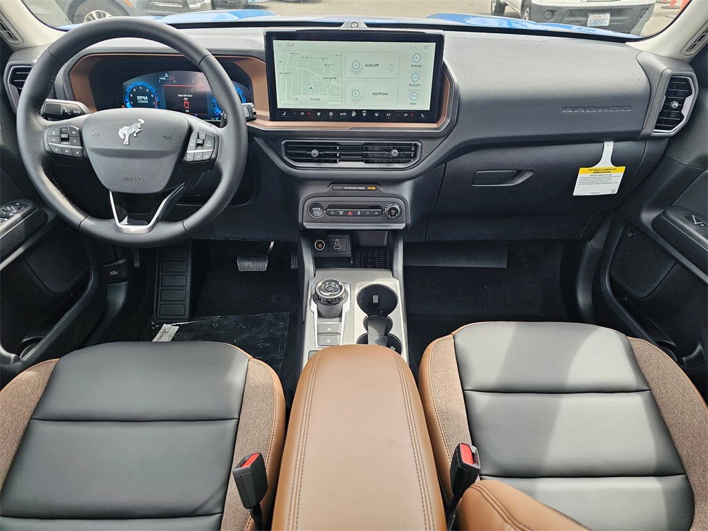 2025 Ford Bronco Sport Outer Banks photo 18