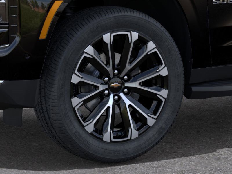 2025 Chevrolet Suburban High Country photo 8