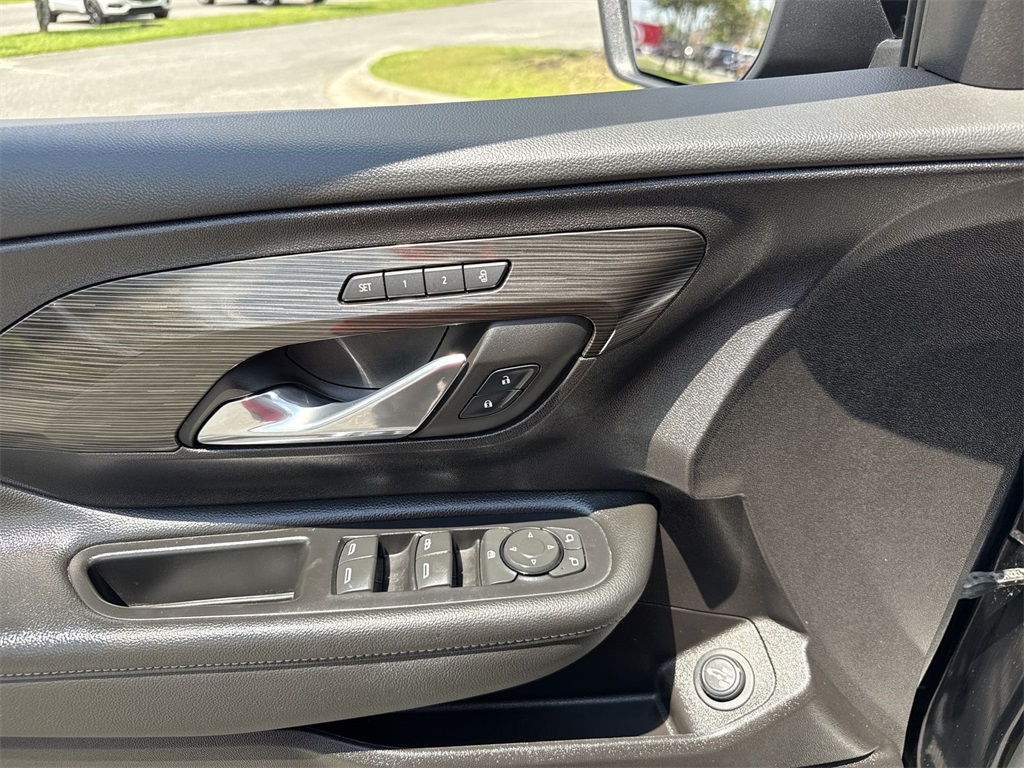 2024 Gmc Terrain SLT photo 11