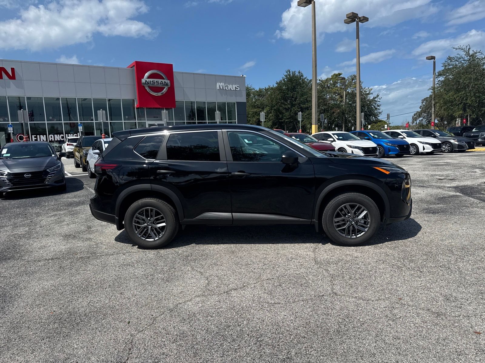 2026 Nissan Rogue S photo 2