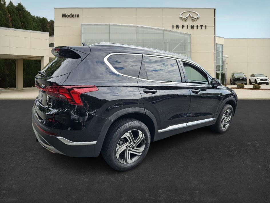 2022 Hyundai Santa Fe SEL photo 4