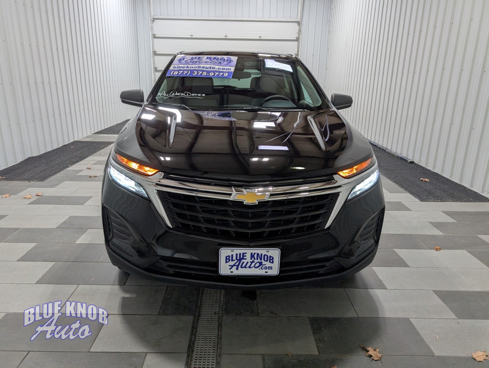 2024 Chevrolet Equinox LS photo 3