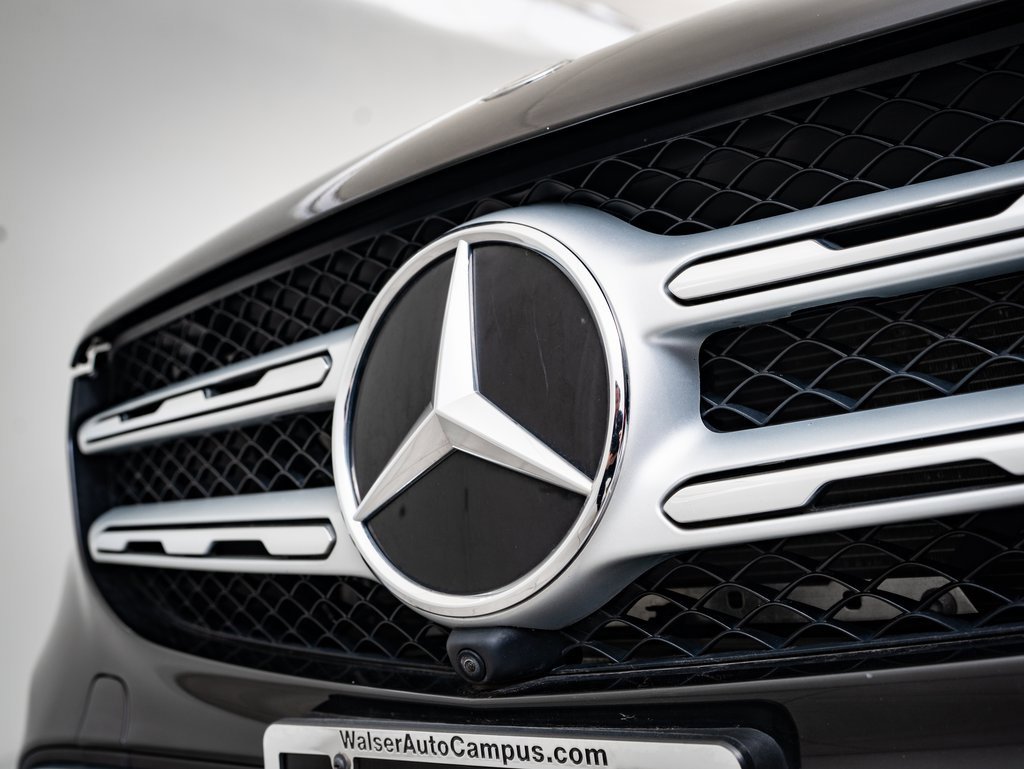 2021 Mercedes Benz GLC 300 4MATIC photo 3