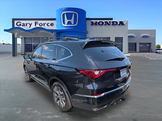 2023 Acura MDX Technology SH-AWD photo 3