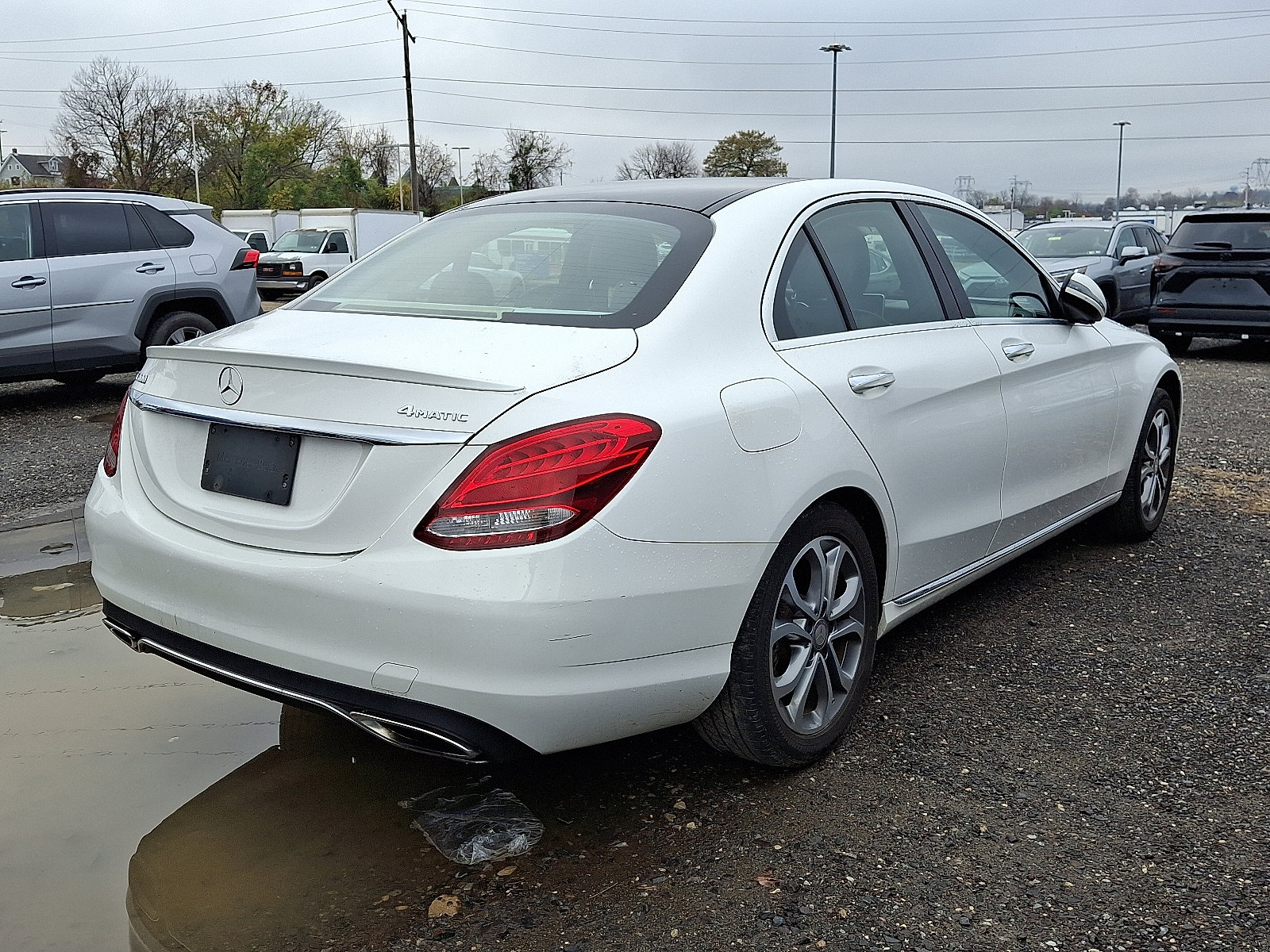 2017 Mercedes Benz C 300 Sedan photo 3